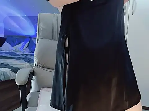 Eva-Public online show from January 2025 04:18:01 AM