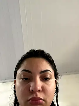 Nicollygriu online show from November 2025 01:50:01 PM