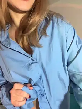 mi michelle online show from March 2025 08:11:02 PM