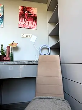 mi michelle online show from September 2025 12:09:01 PM