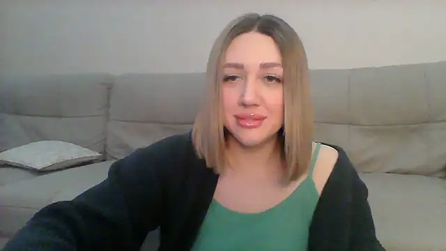 Snapshot of VickyLove047 chatting on February 2025 05:58:01 AM VickyLove047 online show from February 2025 05:58:01 AM