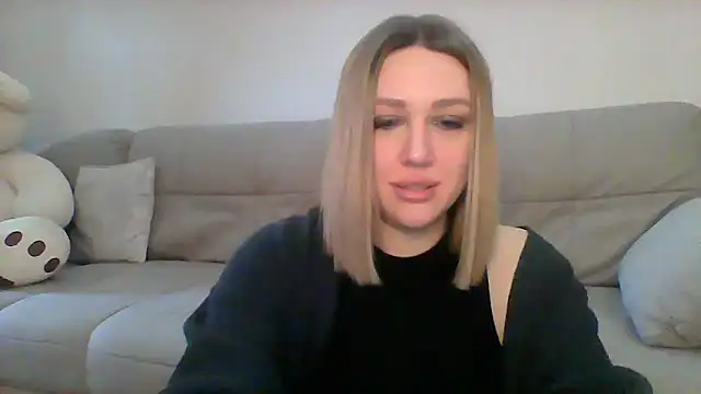 Snapshot of VickyLove047 chatting on February 2025 10:49:02 AM VickyLove047 online show from February 2025 10:49:02 AM