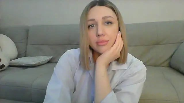 Snapshot of VickyLove047 chatting on February 2025 09:06:02 AM VickyLove047 online show from February 2025 09:06:02 AM