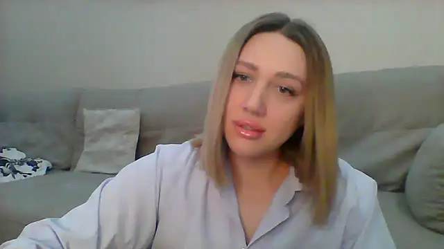 Snapshot of VickyLove047 chatting on March 2025 04:57:02 AM VickyLove047 online show from March 2025 04:57:02 AM