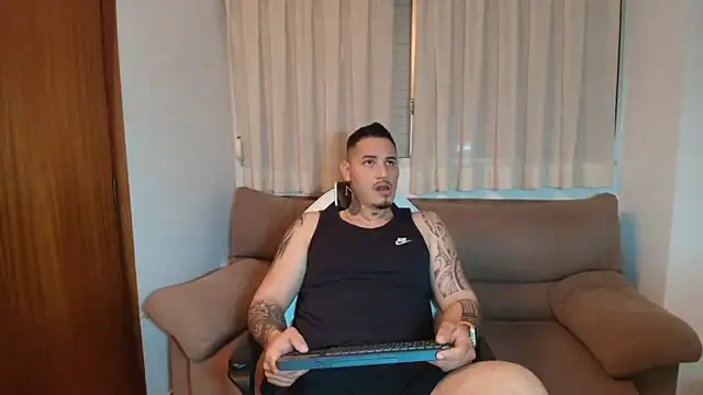 Geishastudios online show from April 2026 11:18:02 AM