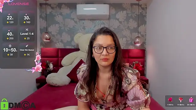 Snapshot of ZarifaBev chatting on February 2025 12:19:02 AM ZarifaBev online show from February 2025 12:19:02 AM