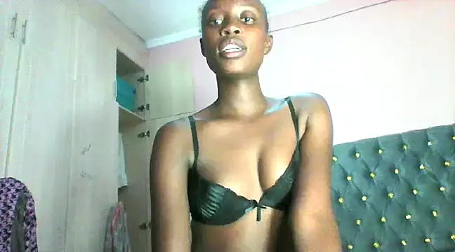 Snapshot of wyzzerslim chatting on December 2024 03:22:02 PM wyzzerslim online show from December 2024 03:22:02 PM