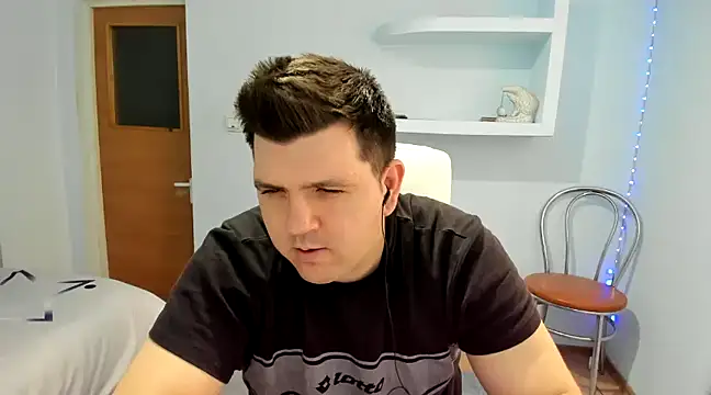 Snapshot of JasonJacks chatting on December 2024 11:13:01 AM JasonJacks online show from December 2024 11:13:01 AM