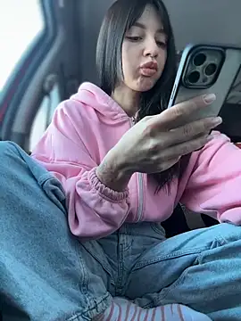 JulliaVegas online show from February 2026 02:53:01 AM