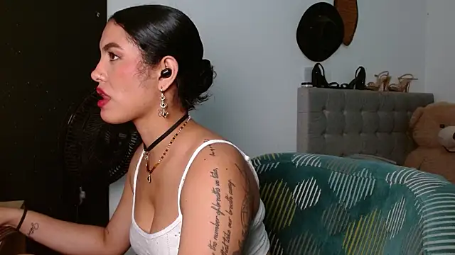 Sexy Lia  online show from April 2026 04:20:02 AM