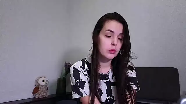 Lissabel online show from September 2025 07:49:01 PM