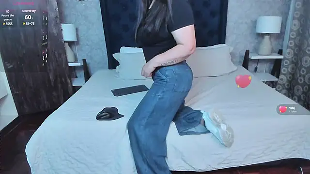 Snapshot of hotmature1 chatting on January 2025 11:21:02 AM hotmature1 online show from January 2025 11:21:02 AM