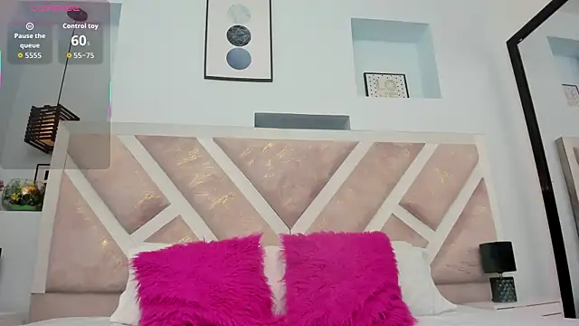 Snapshot of hotmature1 chatting on February 2026 12:32:02 PM hotmature1 online show from February 2026 12:32:02 PM