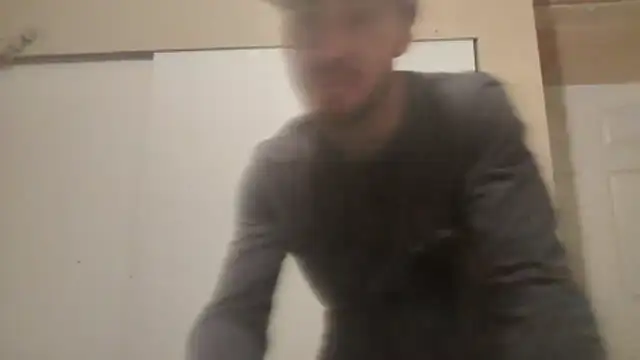 Huntzg23 online show from February 2026 11:03:02 PM