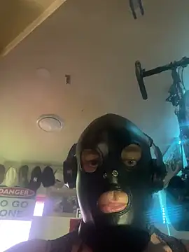 kinkycdslutsv online show from February 2025 02:28:01 AM