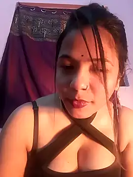 Snapshot of Hot-shot99 chatting on January 2025 04:33:01 PM Hot-shot99 online show from January 2025 04:33:01 PM