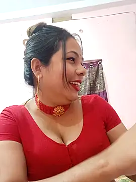 Snapshot of Hot-shot99 chatting on January 2025 07:29:02 PM Hot-shot99 online show from January 2025 07:29:02 PM