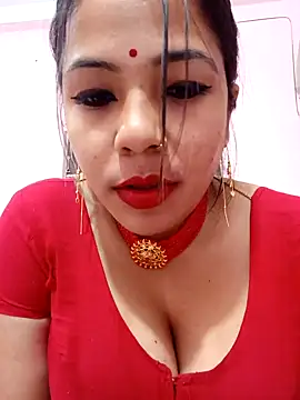 Snapshot of Hot-shot99 chatting on January 2025 07:39:01 PM Hot-shot99 online show from January 2025 07:39:01 PM