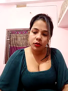 Snapshot of Hot-shot99 chatting on February 2025 10:03:02 AM Hot-shot99 online show from February 2025 10:03:02 AM