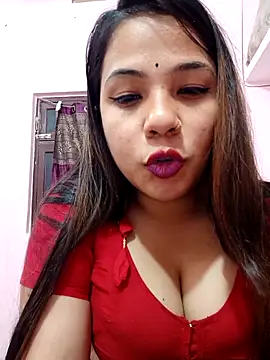 Snapshot of Hot-shot99 chatting on February 2025 05:48:01 PM Hot-shot99 online show from February 2025 05:48:01 PM