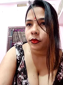 Snapshot of Hot-shot99 chatting on February 2025 02:54:02 PM Hot-shot99 online show from February 2025 02:54:02 PM