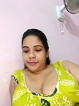 Snapshot of Hot-shot99 chatting on September 2025 08:24:01 AM Hot-shot99 online show from September 2025 08:24:01 AM