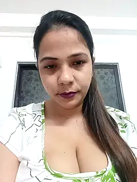 Hot-shot99 online show from October 2025 05:33:02 PM