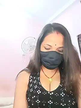 Hot-shot99 online show from November 2025 04:29:01 PM