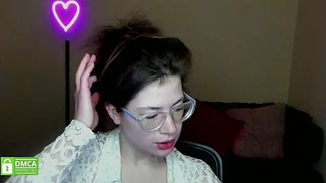 Snapshot of Alicia_redfollow chatting on February 2025 06:33:01 AM Alicia redfollow online show from February 2025 06:33:01 AM