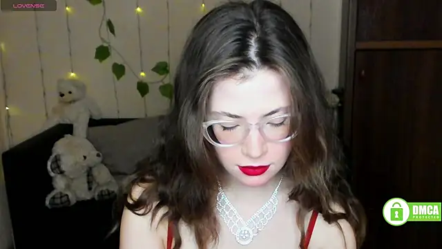 Snapshot of Alicia_redfollow chatting on February 2025 06:23:01 AM Alicia redfollow online show from February 2025 06:23:01 AM