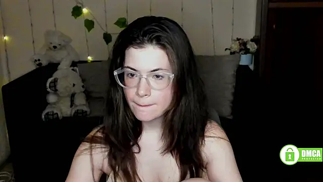 Snapshot of Alicia_redfollow chatting on February 2025 12:30:01 AM Alicia redfollow online show from February 2025 12:30:01 AM