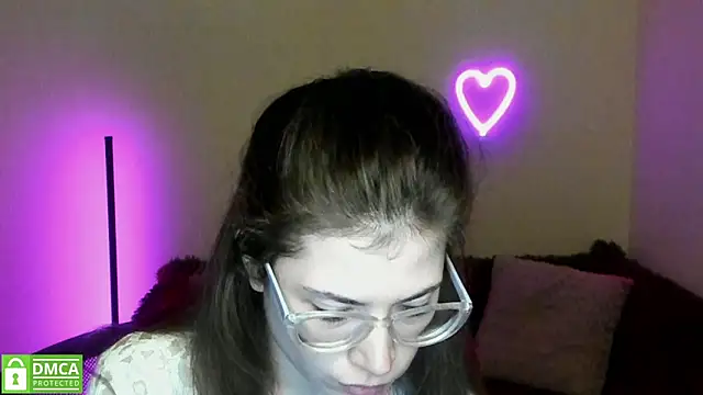 Snapshot of Alicia_redfollow chatting on February 2025 12:25:02 PM Alicia redfollow online show from February 2025 12:25:02 PM