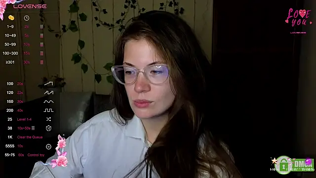 Snapshot of Alicia_redfollow chatting on September 2025 05:25:01 PM Alicia redfollow online show from September 2025 05:25:01 PM