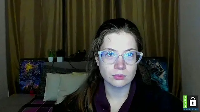 Snapshot of Alicia_redfollow chatting on October 2025 05:24:02 PM Alicia redfollow online show from October 2025 05:24:02 PM