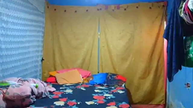 Snapshot of pecadodulce123 chatting on July 2026 11:45:01 PM pecadodulce123 online show from July 2026 11:45:01 PM