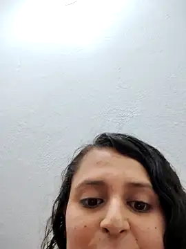 Miss balloonsmila online show from December 2024 11:16:01 PM