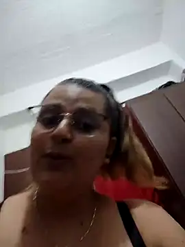 Miss balloonsmila online show from January 2025 08:54:01 PM