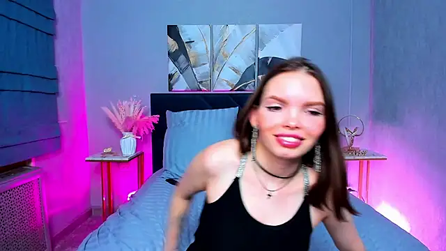 Snapshot of Curvy_Dynamite_ chatting on February 2025 07:31:01 AM Curvy Dynamite online show from February 2025 07:31:01 AM