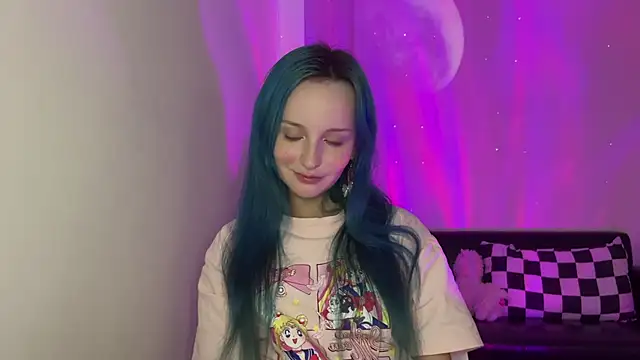 bumble bee online show from December 2024 02:35:02 PM