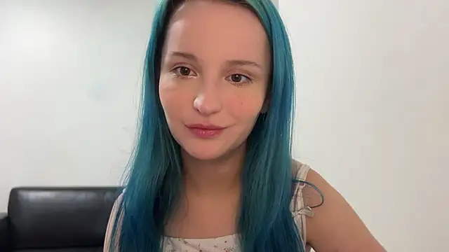 bumble bee online show from January 2025 04:02:02 PM