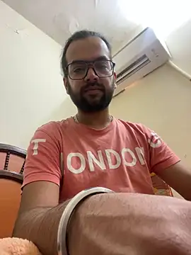 Arsh Loves Luv online show from December 2024 09:09:02 AM