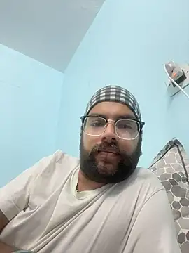 Arsh Loves Luv online show from April 2026 08:39:02 AM