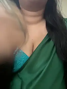 Snapshot of Akhi_Akshaya chatting on December 2024 01:23:02 PM Akhi Akshaya online show from December 2024 01:23:02 PM