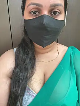 Snapshot of Akhi_Akshaya chatting on February 2025 07:23:01 AM Akhi Akshaya online show from February 2025 07:23:01 AM