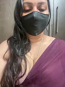 Snapshot of Akhi_Akshaya chatting on March 2025 01:37:01 PM Akhi Akshaya online show from March 2025 01:37:01 PM