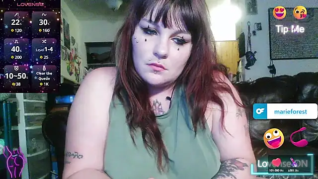 Snapshot of marieforest chatting on January 2025 12:55:02 AM marieforest online show from January 2025 12:55:02 AM