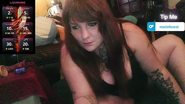 Snapshot of marieforest chatting on February 2025 03:09:01 AM marieforest online show from February 2025 03:09:01 AM