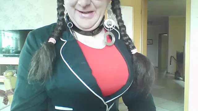 Snapshot of sexynadinets89 chatting on September 2025 10:59:02 AM sexynadinets89 online show from September 2025 10:59:02 AM