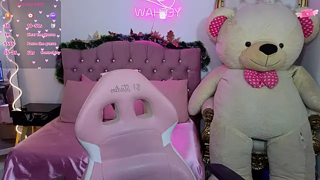 Snapshot of Emilly_tay chatting on January 2025 11:56:02 AM Emilly tay online show from January 2025 11:56:02 AM