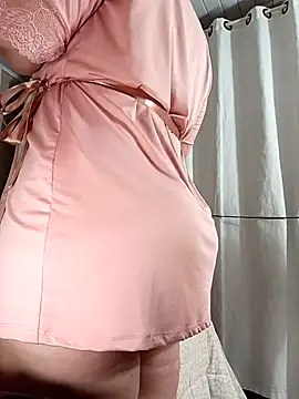 pAuLa - online show from February 2025 12:24:01 PM
